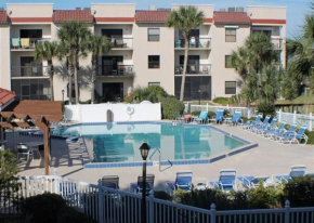 P26 - Ocean Village Club